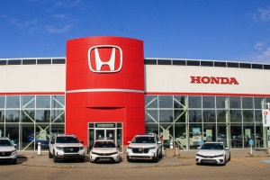 Honda was named Best Overall Brand, Most Trusted Brand, Best Value Brand, Best Performance Brand and Best In-Vehicle Experience Brand, among all non-luxury automakers, in KBB&#039;s Consumer Choice Awards.